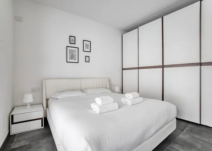 Just Urban Stays - Apartment With 40Sqm Terrace - Solari