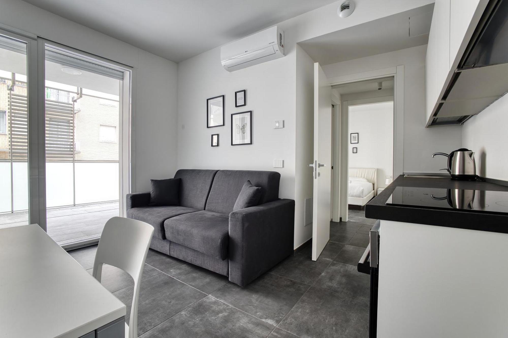 Just Urban Stays - Apartment With 40Sqm Terrace - Solari Appartement Milan
